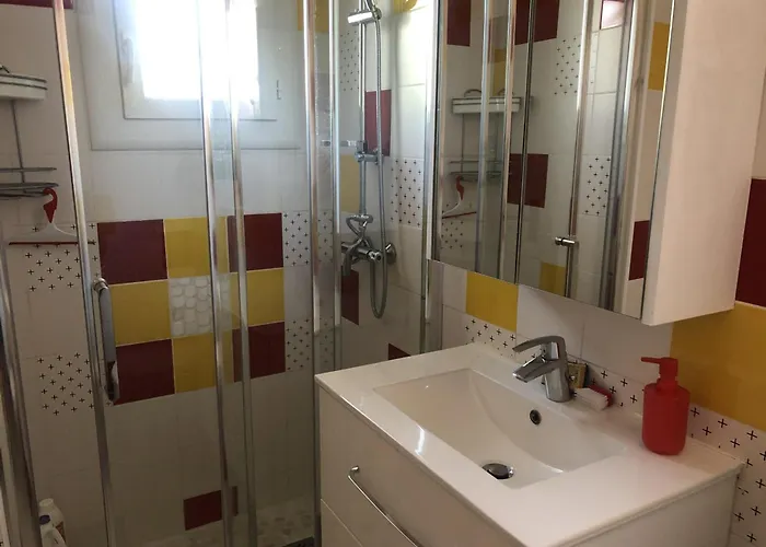 T3 Mezzanine 6p - Piscine, Parking, Proche Et Port A Saint-cyprien - Fr-1-793-25 * サン・シプリアン