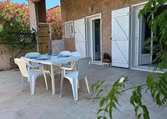 T3 Mezzanine 6p - Piscine, Parking, Proche Et Port A Saint-cyprien - Fr-1-793-25
