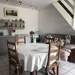 T3 Mezzanine 6p - Piscine, Parking, Proche Et Port A Saint-cyprien - Fr-1-793-25 *