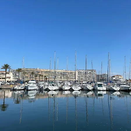 T3 Mezzanine 6p - Piscine, Parking, Proche Et Port A Saint-cyprien - Fr-1-793-25 빌라 *